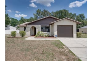 2271 CRYSTAL GROVE LANE, LAKELAND, FL 33801 Sold 07/08/25
