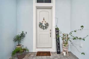8192 IVY STARK BOULEVARD, WESLEY CHAPEL, FL 33545 - MLS#MFRTB8388460