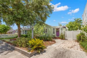 427 21st Ave N, ST PETERSBURG