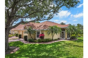 2516 NEW HAVEN CIRCLE, SUN CITY CENTER, FL 33573 Sold 08/28/25