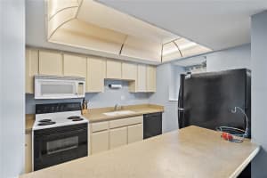 775 VILLAGE DRIVE, ST PETERSBURG, FL 33716 Sold 07/08/25