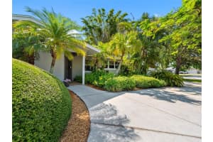 1701 38TH STREET, ST PETERSBURG, FL 33713 Sold 09/10/25