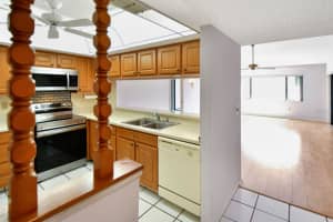 2593 COUNTRYSIDE BOULEVARD, CLEARWATER, FL 33761 - MLS#MFRTB8388718