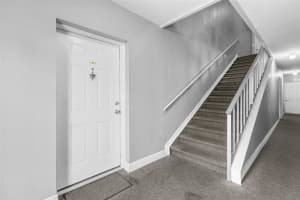 9130 Tudor Dr #m105, TAMPA