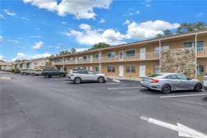 8039 GARDEN DRIVE, SEMINOLE, FL 33777 Sold 08/05/25
