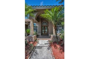 1516 LAKE WOODLANDS PARKWAY, OLDSMAR, FL 34677 - MLS#MFRTB8388783