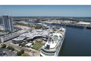 612 ARBOR LAKE LANE, TAMPA, FL 33602 - MLS#MFRTB8388799