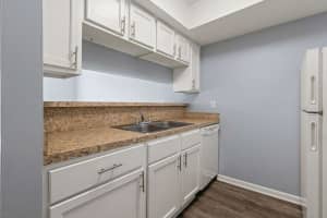 6324 NEWTOWN CIRCLE, TAMPA, FL 33615 - MLS#MFRTB8388847