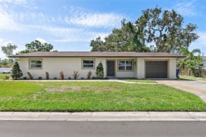11764 Pinedale Ave, SEMINOLE