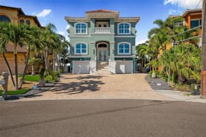 16365 REDINGTON DR, REDINGTON BEACH, FL 33708 - MLS#MFRTB8388894
