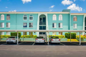 255 114TH AVENUE, ST PETERSBURG, FL 33716 Sold 08/22/25