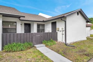 5306 MARLWOOD COURT, TAMPA, FL 33624 - MLS#MFRTB8388949
