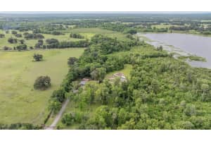 1611 County Road 753s, WEBSTER