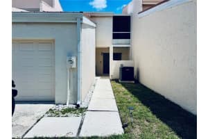 4360 Outrigger Ln, TAMPA