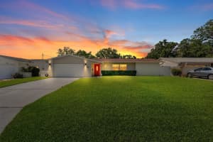 1546 69th Pl S, ST PETERSBURG