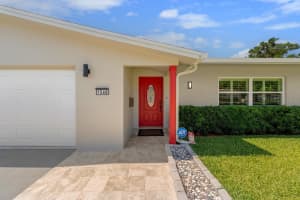 1546 69TH PLACE, ST PETERSBURG, FL 33705 - MLS#MFRTB8389065