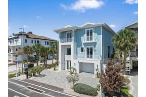 2 GULF BOULEVARD, INDIAN ROCKS BEACH, FL 33785 - MLS#MFRTB8389087