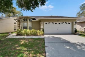 2527 WRENCREST CIRCLE, VALRICO, FL 33594 - MLS#MFRTB8389191