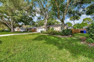 1524 ESSEX DRIVE, ST PETERSBURG, FL 33710 - MLS#MFRTB8389201