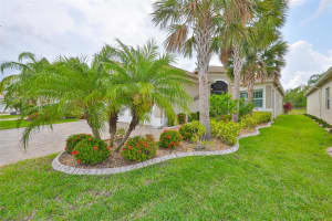 4830 GRAND BANKS DRIVE, WIMAUMA, FL 33598 - MLS#MFRTB8389236