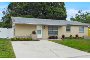 8451 81st Way, SEMINOLE
