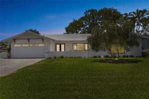 2084 Massachusetts Ave Ne, ST PETERSBURG
