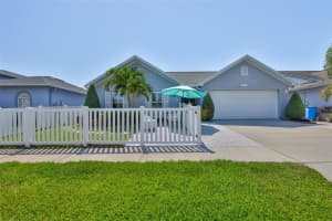 214 LOOKOUT DRIVE, APOLLO BEACH, FL 33572 Sold 08/05/25