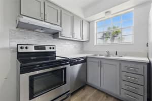 3580 38TH AVENUE, ST PETERSBURG, FL 33711 Sold 07/28/25