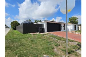 7834 TREASURE POINTE DRIVE, PORT RICHEY, FL 34668 Sold 09/04/25