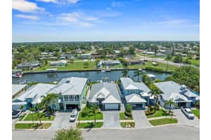574 BIMINI BAY BOULEVARD, APOLLO BEACH, FL 33572 - MLS#MFRTB8389475