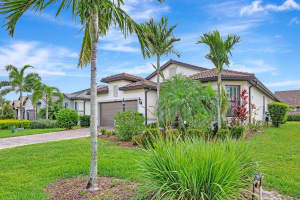 16723 BLACKWATER TERRACE, BRADENTON, FL 34202 - MLS#MFRTB8389507
