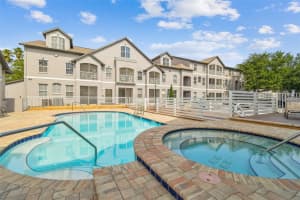5052 SUNRIDGE PALMS DRIVE, TAMPA, FL 33617 - MLS#MFRTB8389521