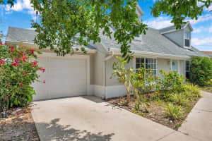 3865 GATEWOOD DRIVE, SARASOTA, FL 34232 Sold 07/21/25