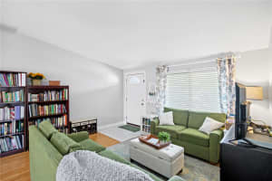 9128 SUFFIELD COURT, TAMPA, FL 33615 Sold 09/04/25