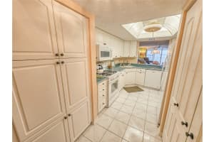 6060 SHORE DRIVE, GULFPORT, FL 33707 - MLS#MFRTB8389621