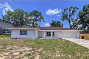 212 OVERLOOK DRIVE, WINTER HAVEN, FL 33884 - MLS#MFRTB8389647