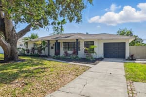 3300 52ND STREET, ST PETERSBURG, FL 33710 Sold 07/18/25