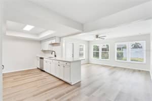 315 DORCHESTER DRIVE, VENICE, FL 34293 - MLS#MFRTB8389711