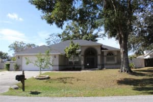 4657 Parkway Blvd, LAND O LAKES