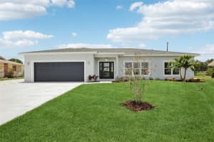 718 Desert Hills Way, SUN CITY CENTER