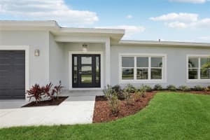 718 DESERT HILLS WAY, SUN CITY CENTER, FL 33573 - MLS#MFRTB8389770