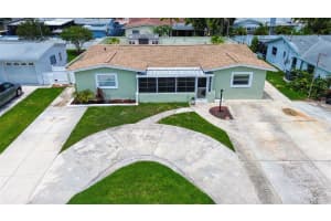 5672 62ND WAY, ST PETERSBURG, FL 33709 - MLS#MFRTB8389774