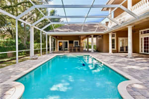 704 BERROCALES DE AVILA, TAMPA, FL 33613 - MLS#MFRTB8389783