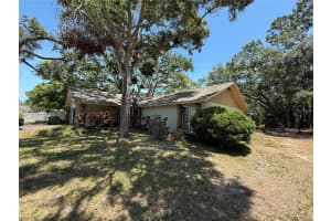 2033 AARON PLACE, CLEARWATER, FL 33760 Sold 08/20/25