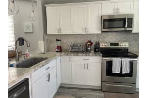 2714 60TH AVENUE TERRACE, BRADENTON, FL 34207 - MLS#MFRTB8389858