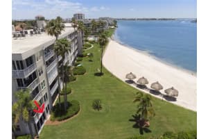 5701 Bahia Del Mar Cir #108, ST PETERSBURG