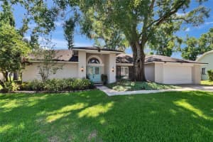 1905 Horseshoe Dr, PLANT CITY