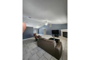 17430 SPRING VALLEY ROAD, DADE CITY, FL 33523 - MLS#MFRTB8389973