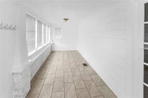 2312 HIGHLAND STREET, ST PETERSBURG, FL 33705 Sold 09/09/25