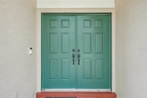 8124 BRINEGAR CIRCLE, TAMPA, FL 33647 Sold 09/03/25